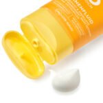 ⁦واقي شمس للوجه مطفي. SPF 50.SUNDANCE Sonnenfluid Gesicht mattierend LSF 50, 50 ml⁩ - الصورة ⁦2⁩